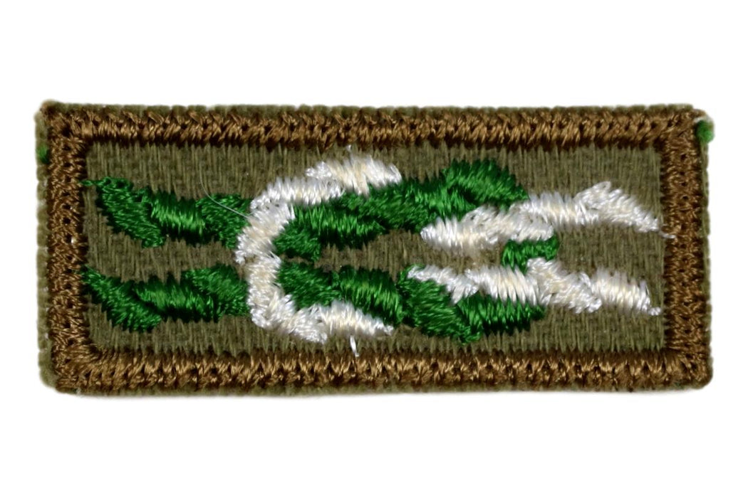 Scouter's Key Award Knot Khaki Plastic Back