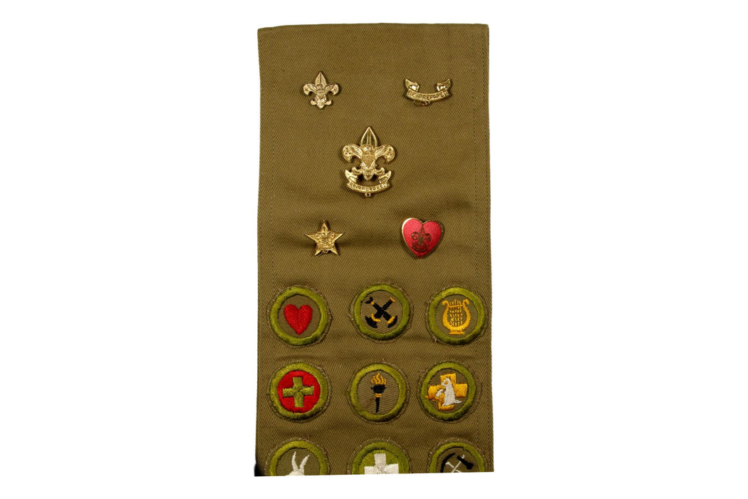 Merit Badge Sash 1930s-1940s 25 Tan Crimped and 2 Khaki Crimped Merit Badges