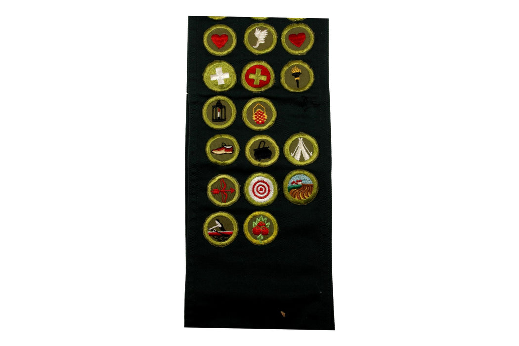 Merit Badge Sash 1950s with 31 Kahki Crimped Merit Badges on Explorer Green